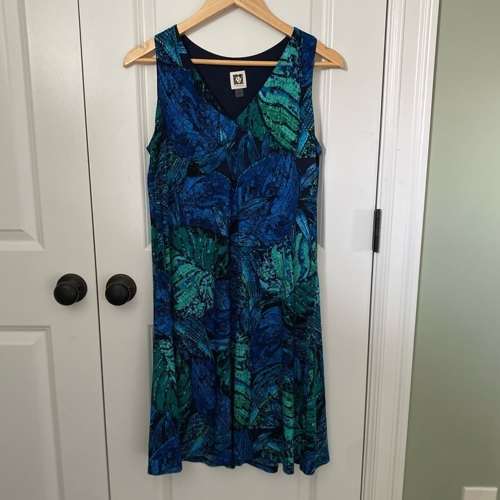 Anne Klein A-Line Dress Sleeveless Stretch V-Neck Blue Leaf Print Size 4